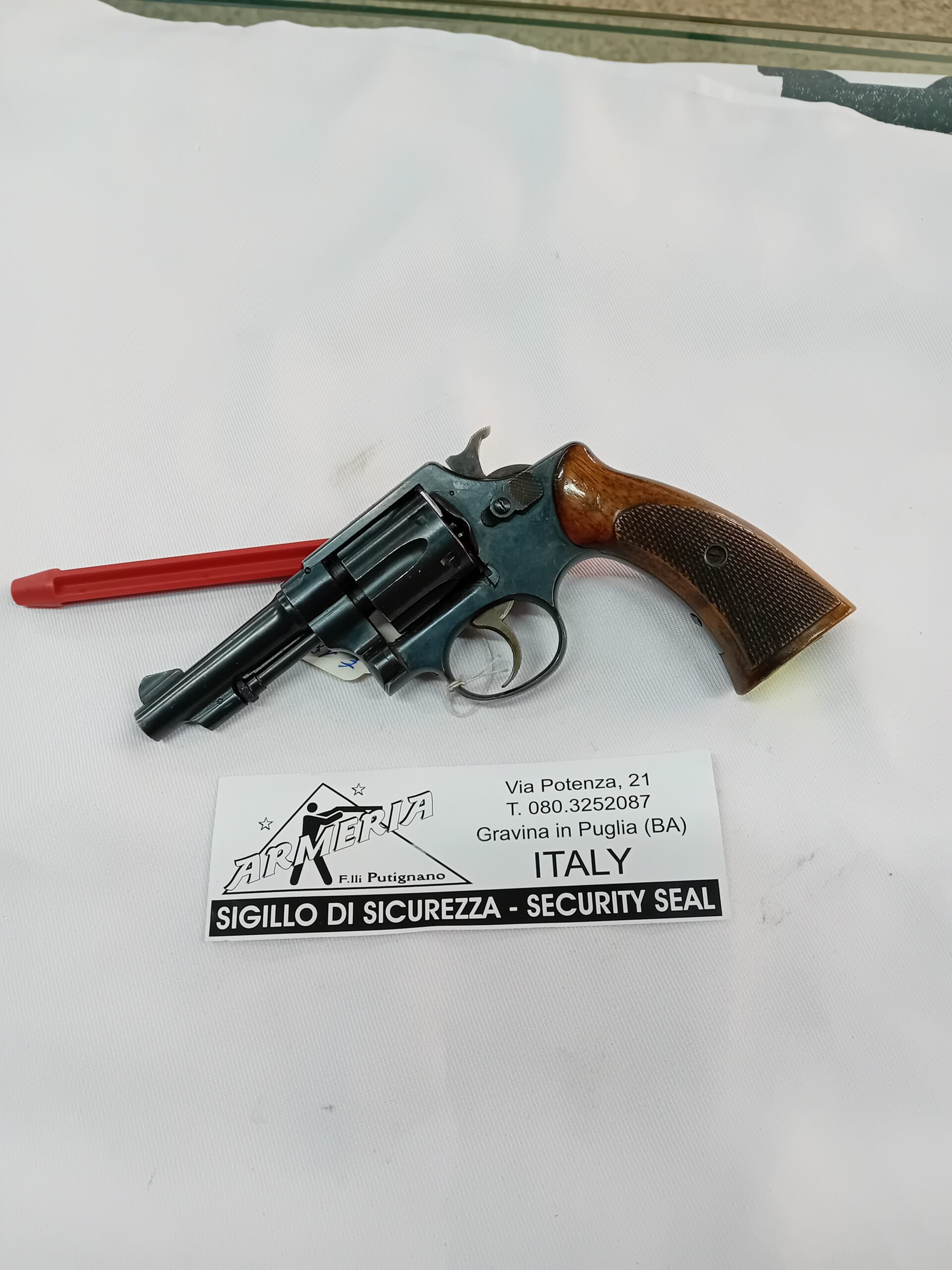 REVOLVER V. BERNARDELLI 32 S&W – Armeria Fratelli Putignano